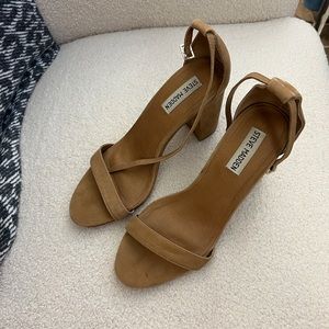 Lightly worn Steve Madden heels